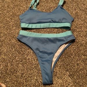 Shein bikini swimsuit set Size large never worn